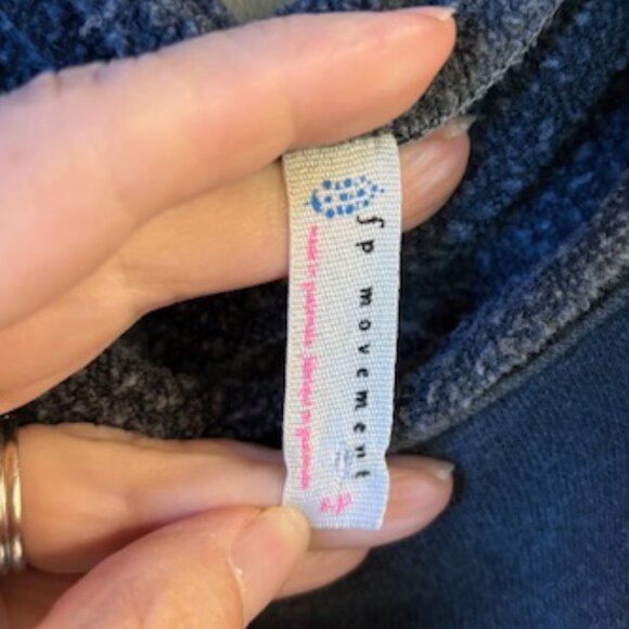 Free People Movement Pirouette Grey Sweatshirt, Size Size Small - Picture 5 of 5